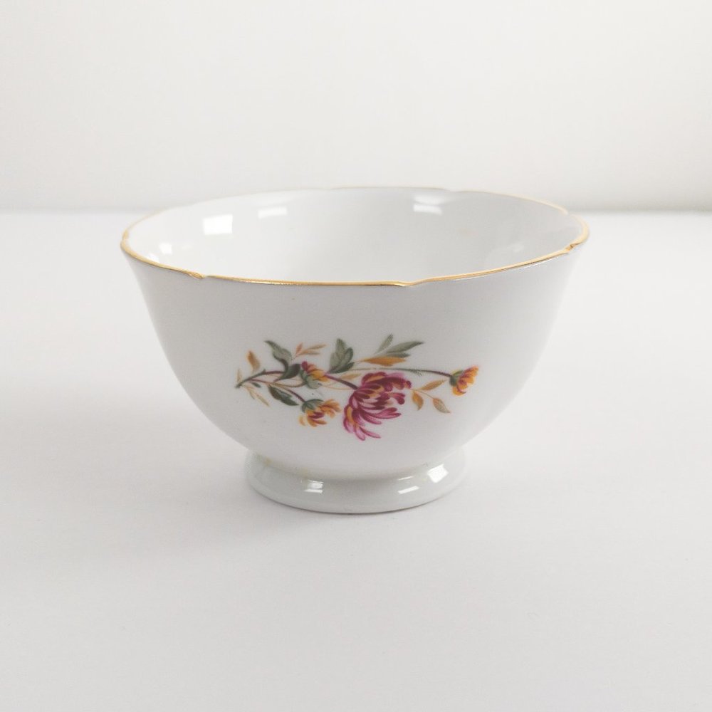 ROYAL ADDERLEY Floral Footed Cup Scalloped 3.25"